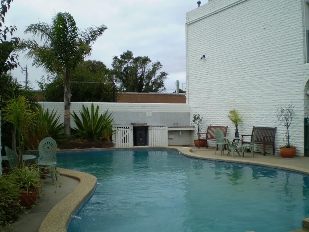 Banjo Paterson Motor Inn Lakes Entrance Exteriér fotografie