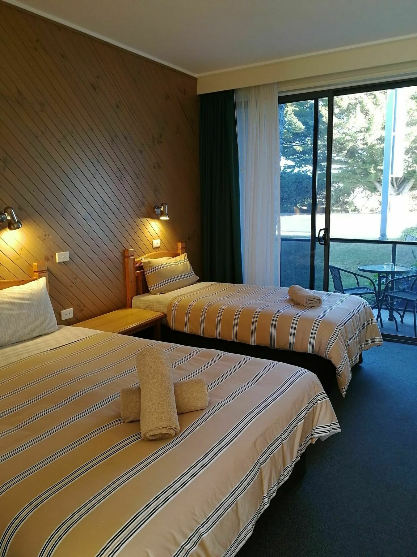Banjo Paterson Motor Inn Lakes Entrance Exteriér fotografie